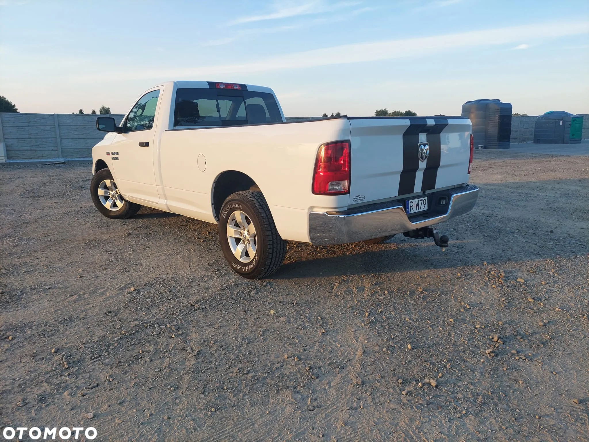 Dodge RAM 1500 5.7 4x4 - 11