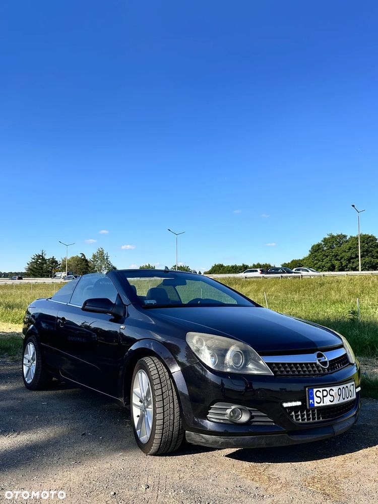 Opel Astra 1.9 CDTI Cosmo - 4