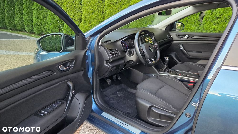 Renault Megane 1.3 TCe FAP Limited - 10