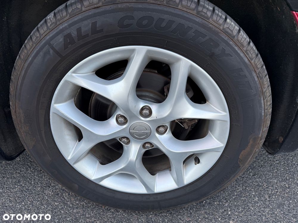 Chrysler Pacifica - 12