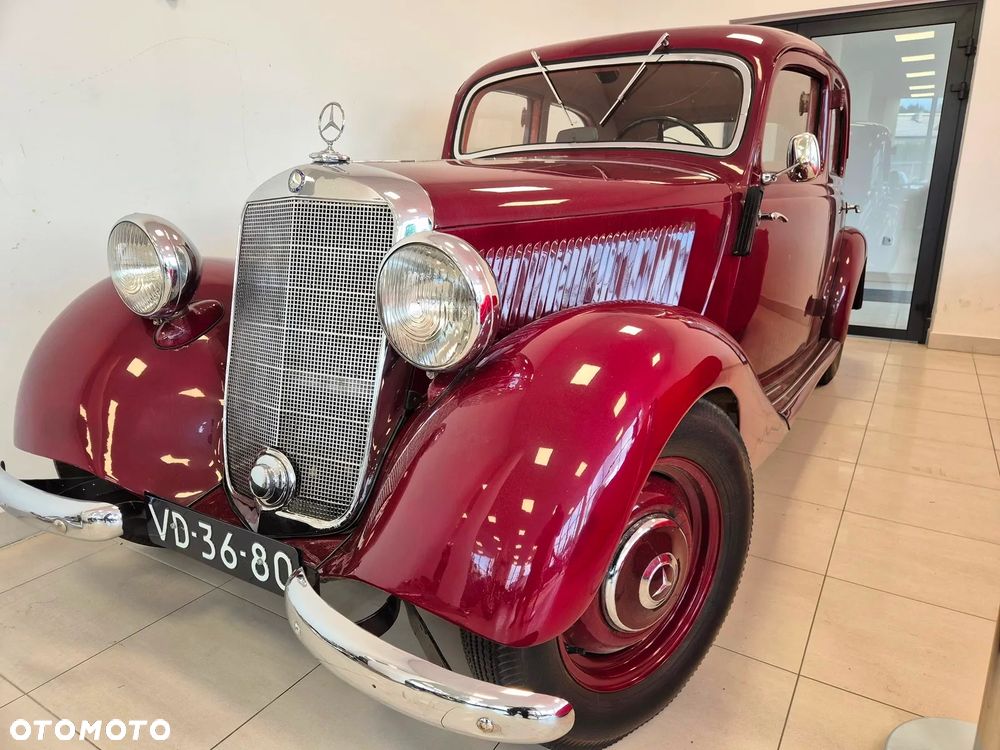 Mercedes-Benz Inny - 1