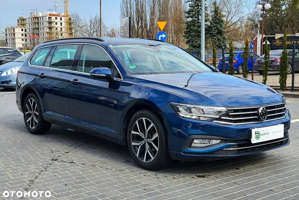 Volkswagen Passat - 7