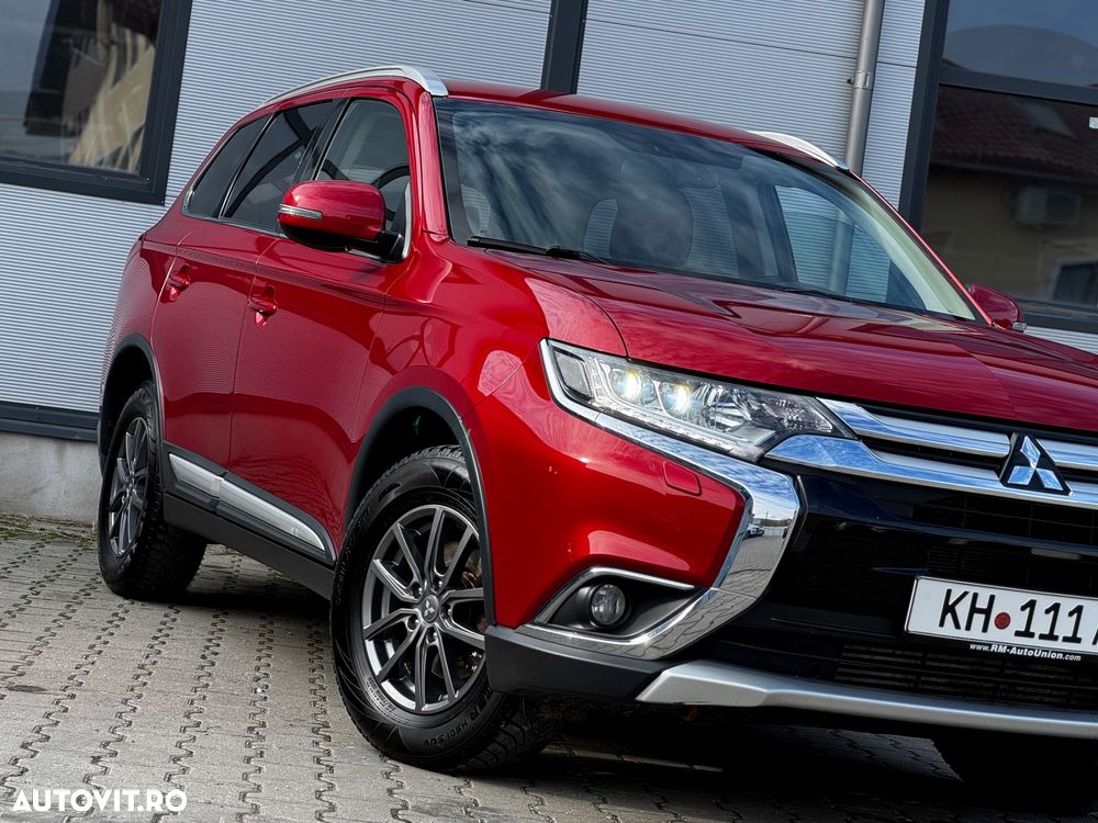 Mitsubishi Outlander 2.2 DI-D 4WD Automatik Edition+ - 10