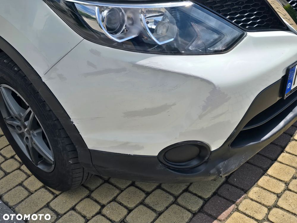 Nissan Qashqai 1.2 DIG-T N-Vision - 17
