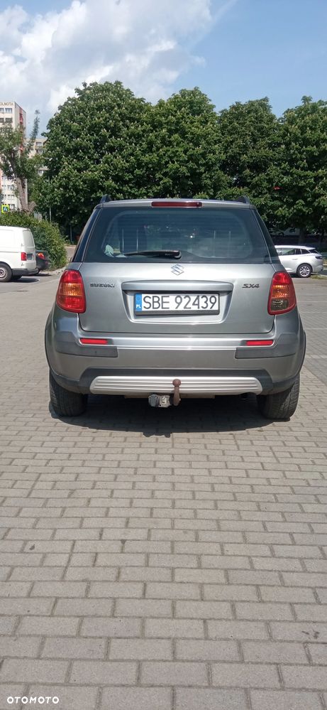 Suzuki SX4 1.5 - 9
