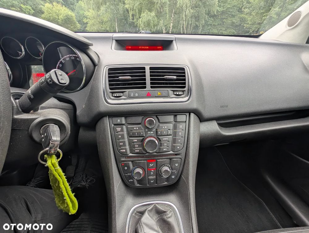Opel Meriva 1.4 Design Edition - 11