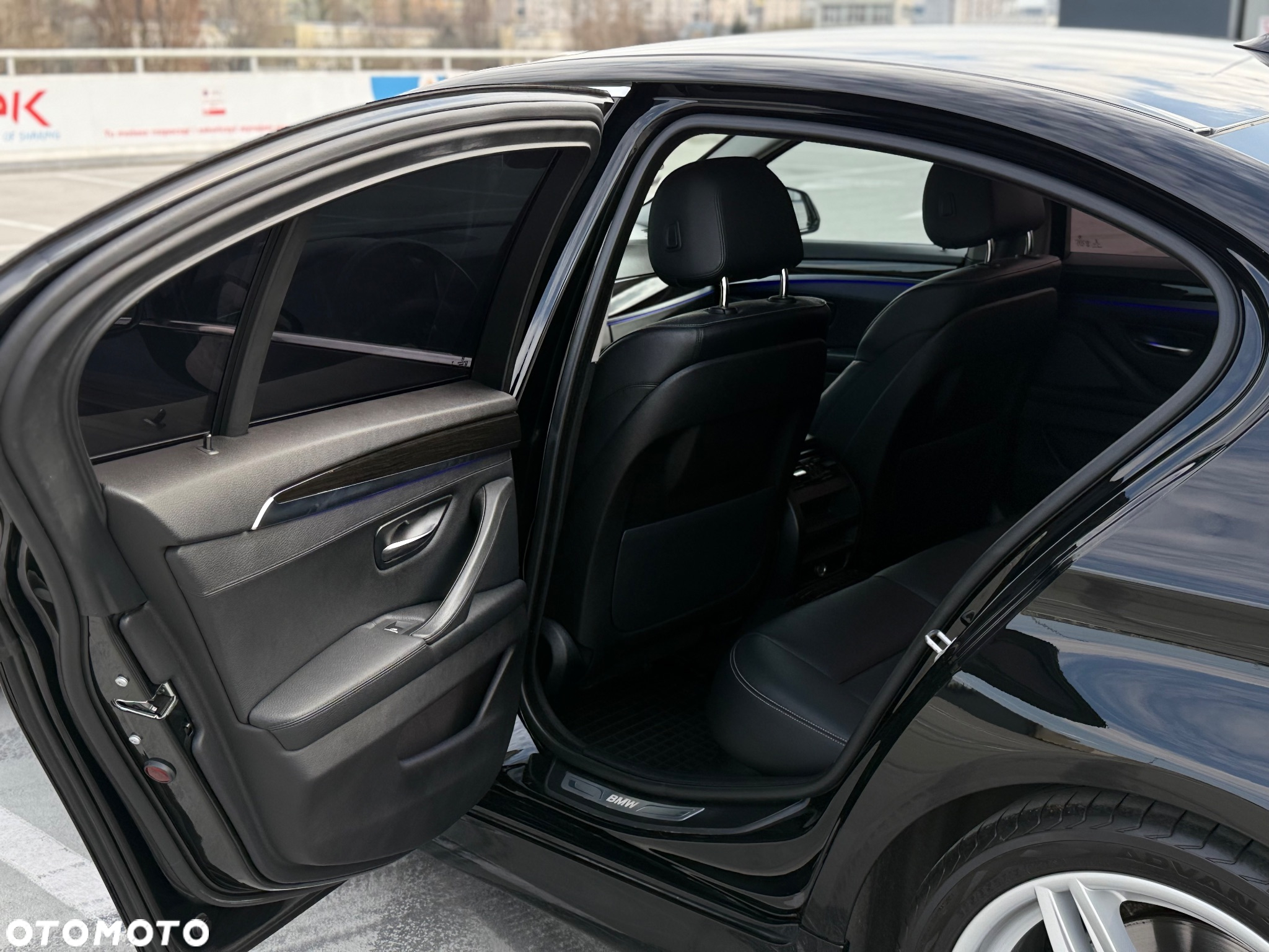 BMW Seria 5 520d Luxury Line - 26