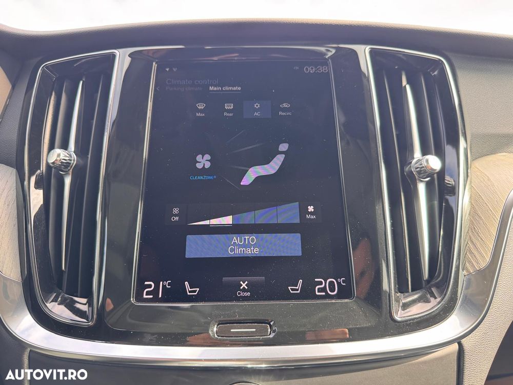 Volvo S60 T8 Recharge AWD Geartronic Inscription - 39