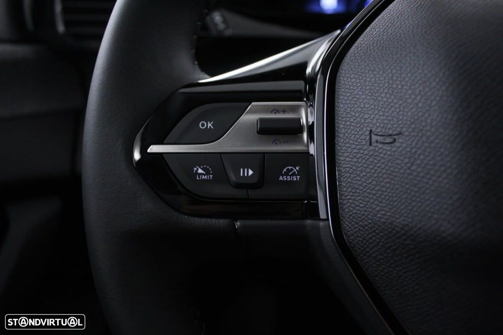 Peugeot 308 1.6 Hybrid Allure e-EAT8 - 23