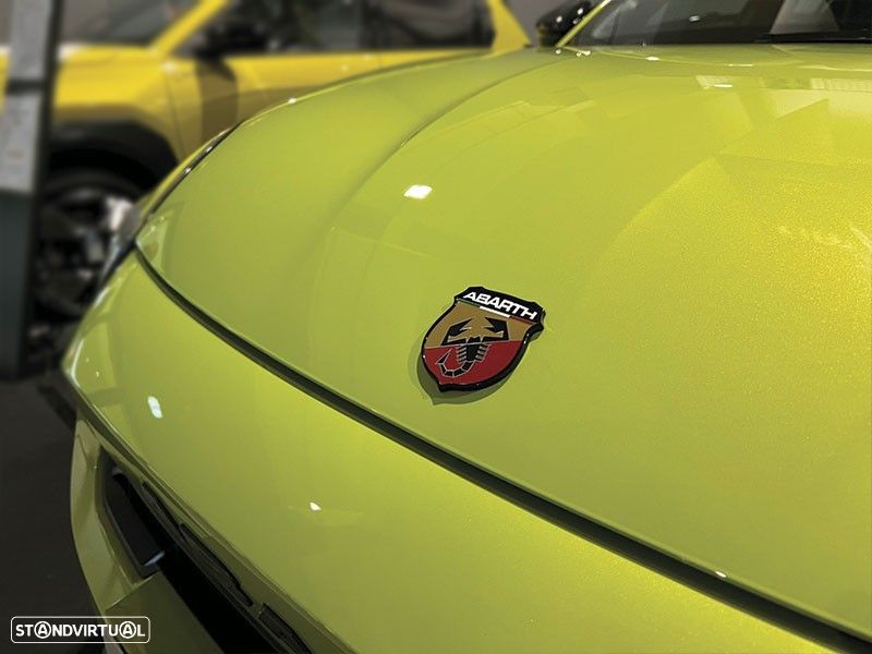 Abarth 600e 54 kWh Turismo - 12