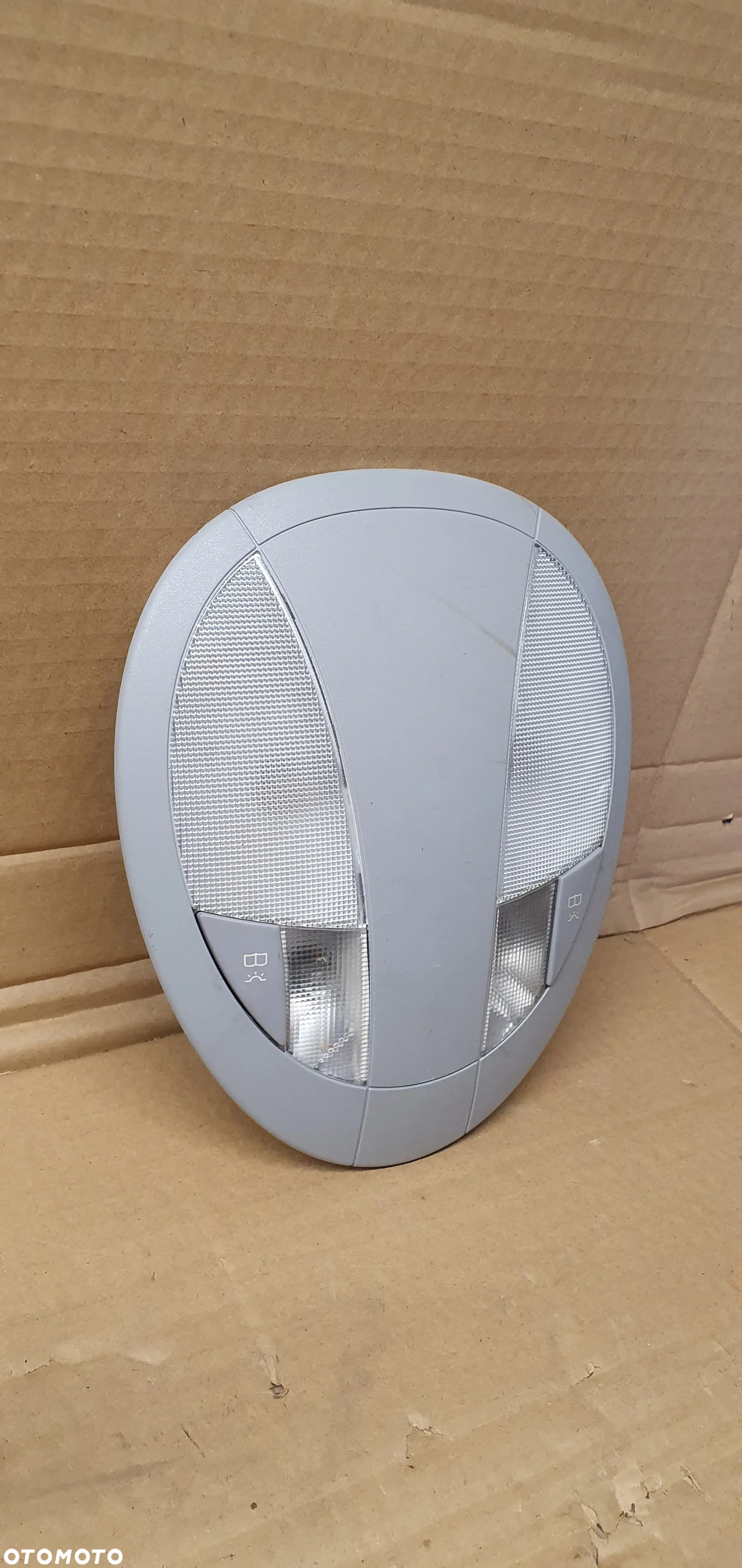 Lampka podsufitki oświetlenie kabiny Mercedes E-Klasa W211 A2118201901 - 4