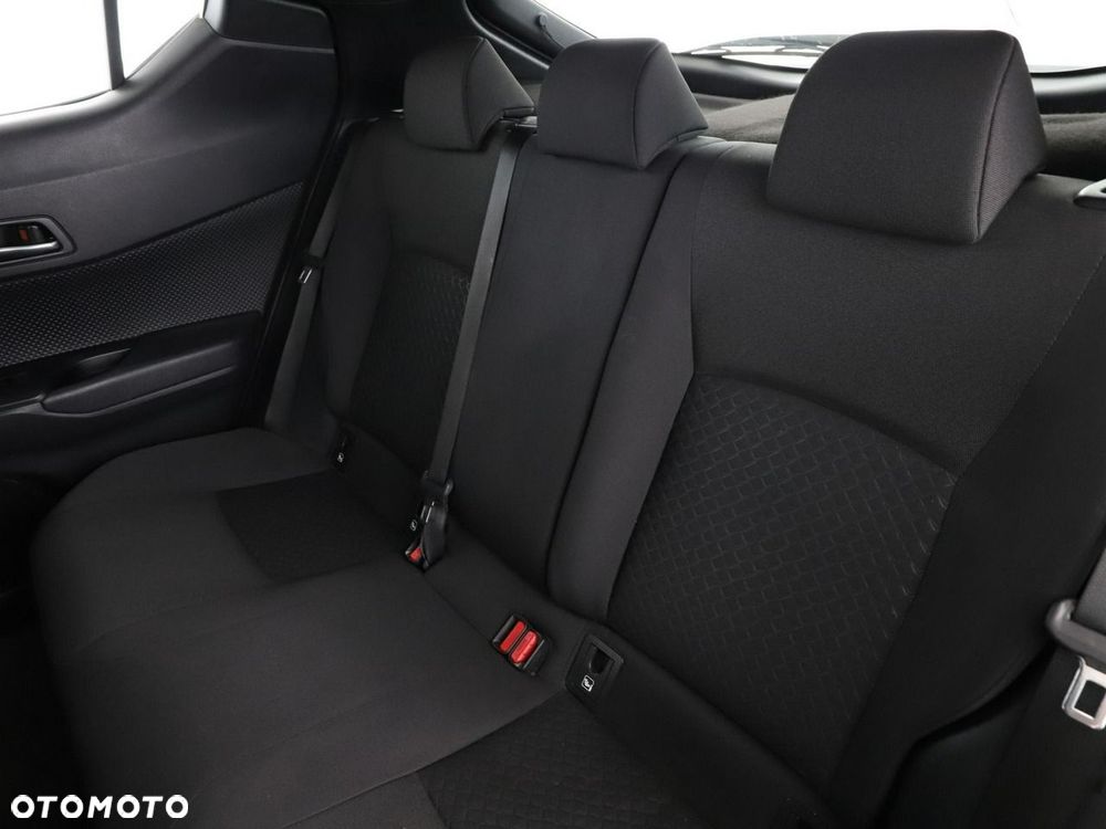 Toyota C-HR Business-Edition - 18