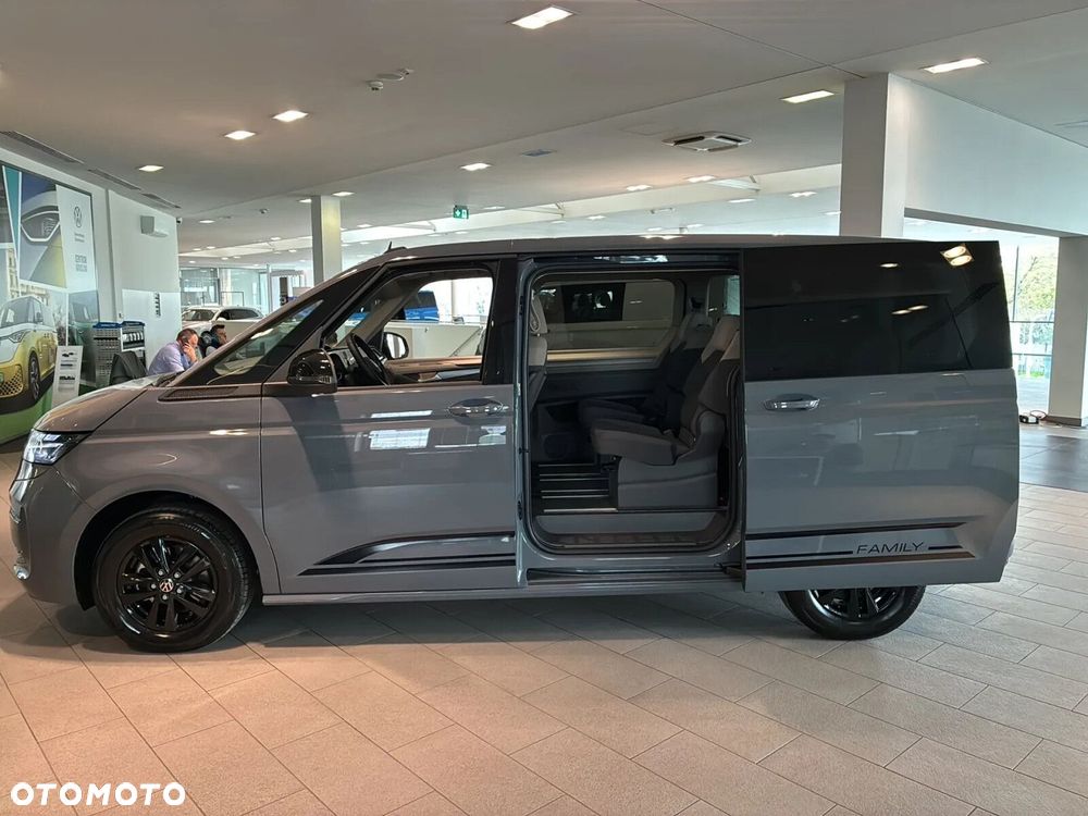 Volkswagen Multivan - 9