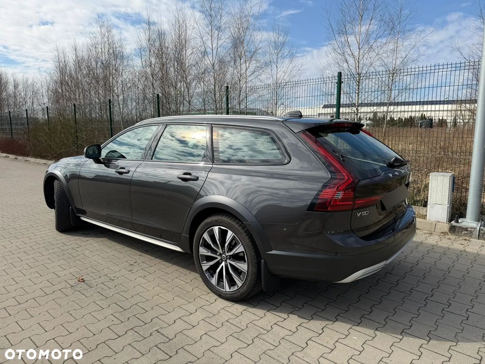 Volvo V90 - 3