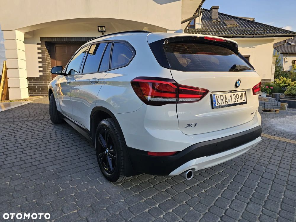 BMW X1 sDrive18i GPF Advantage - 5