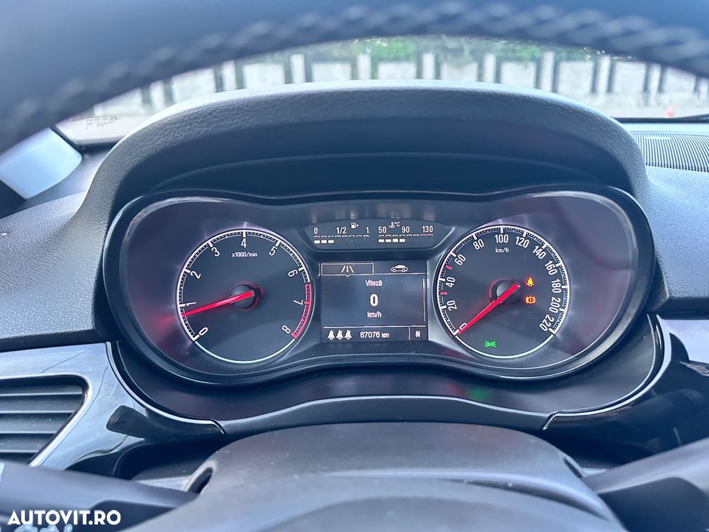 Opel Corsa - 8