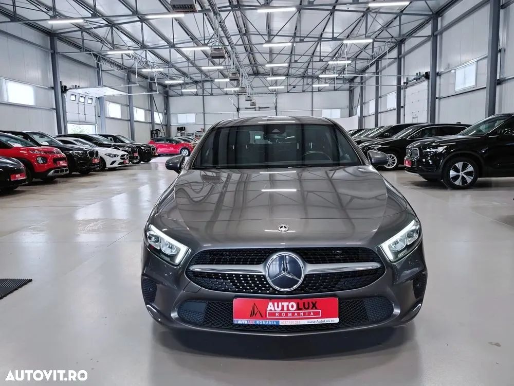 Mercedes-Benz A 180 d 7G-DCT - 2