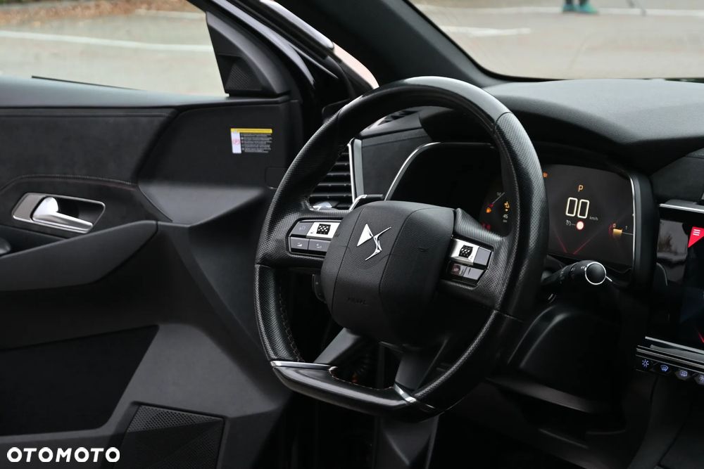 DS Automobiles DS 7 Crossback - 24