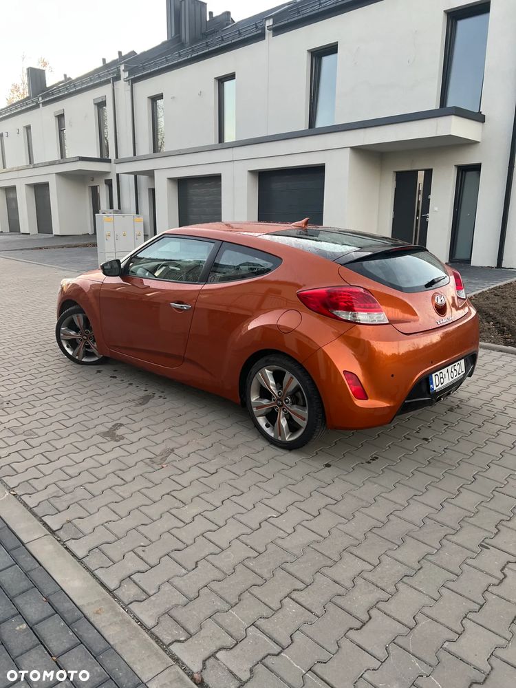 Hyundai Veloster 1.6 GDI Premium - 6