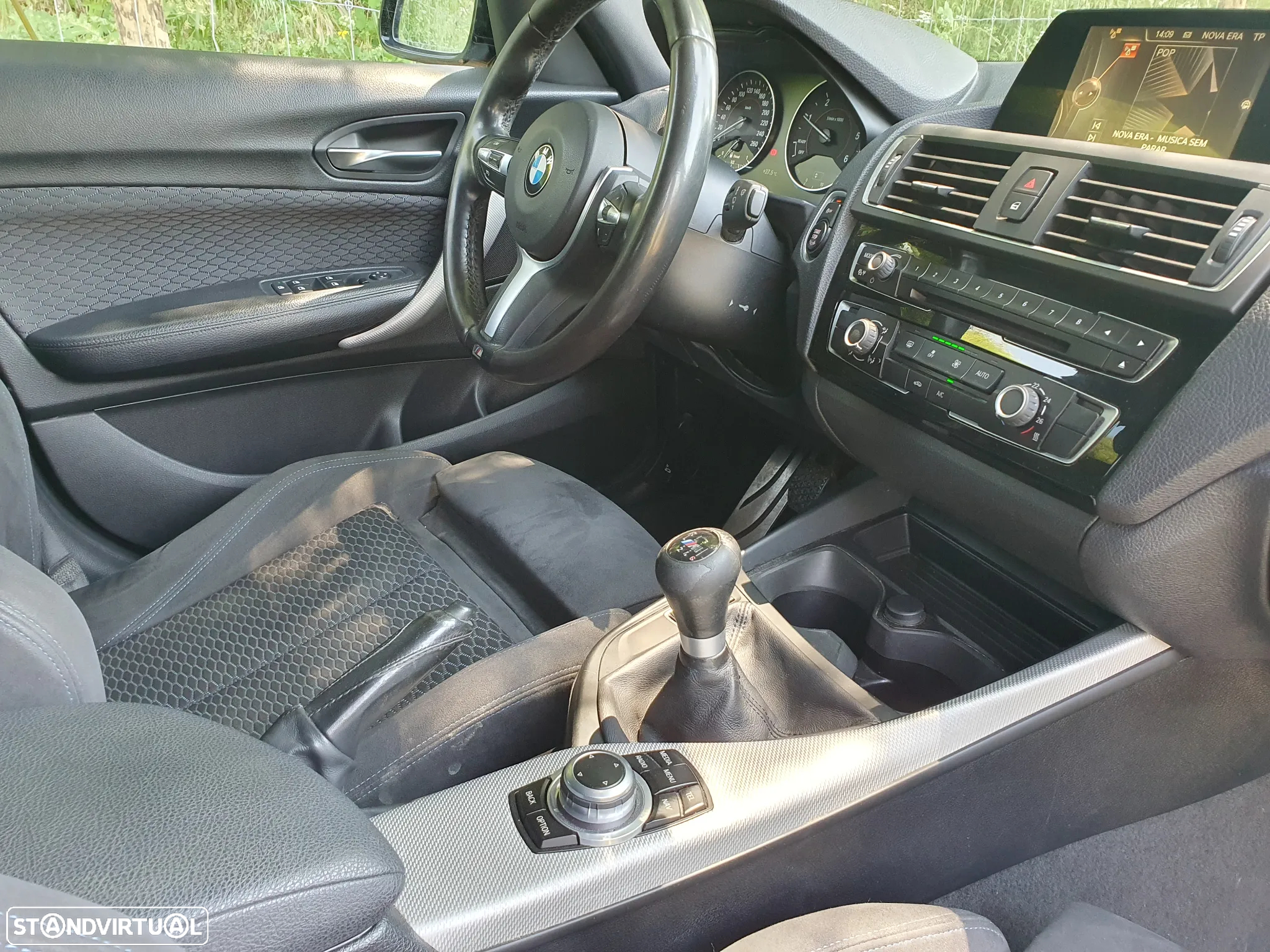 BMW 116 d Pack M - 17