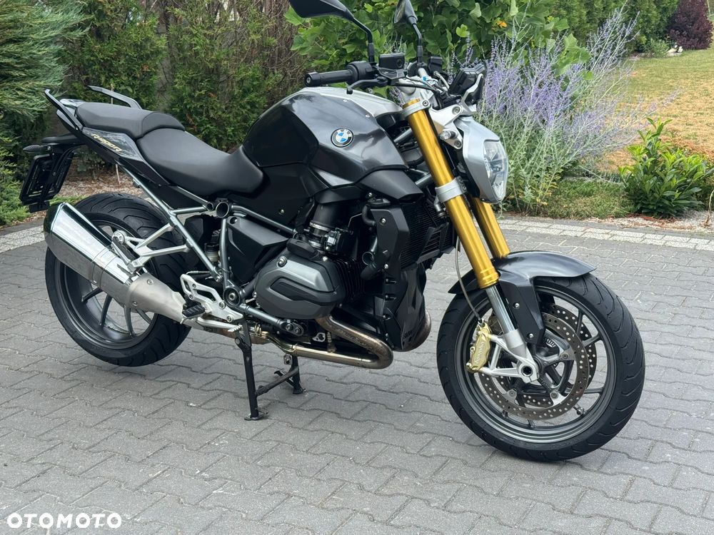 BMW R - 8
