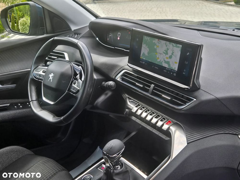 Peugeot 3008 PureTech 130 Stop & Start GPF Active - 19