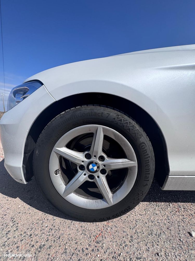 BMW 116 d EfficientDynamics - 11
