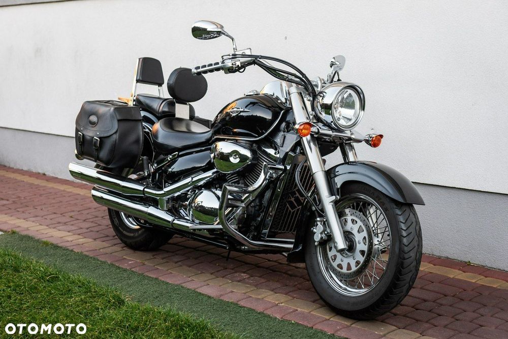 Suzuki VL 800 Volusia - Boulevard C50 - 2