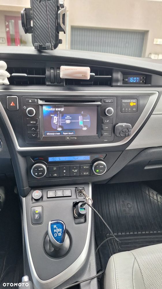 Toyota Auris - 7