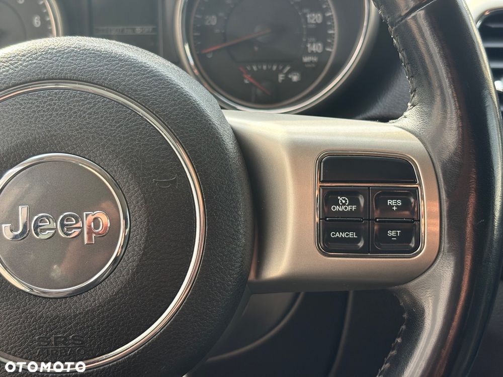 Jeep Grand Cherokee 3.6 V6 Overland - 11