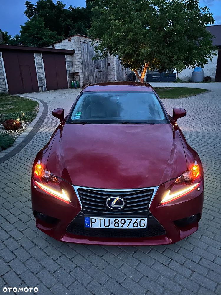Lexus IS 300h Elite - 2