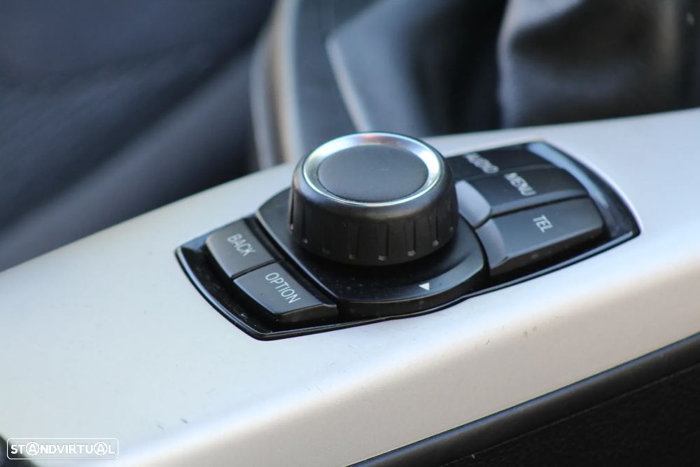 BMW 218 d Coupe Line Sport - 24