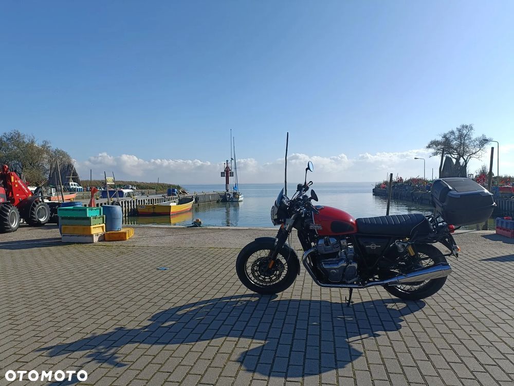 Royal Enfield Interceptor - 4