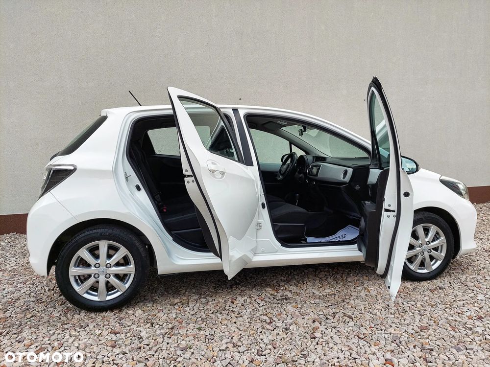 Toyota Yaris - 15