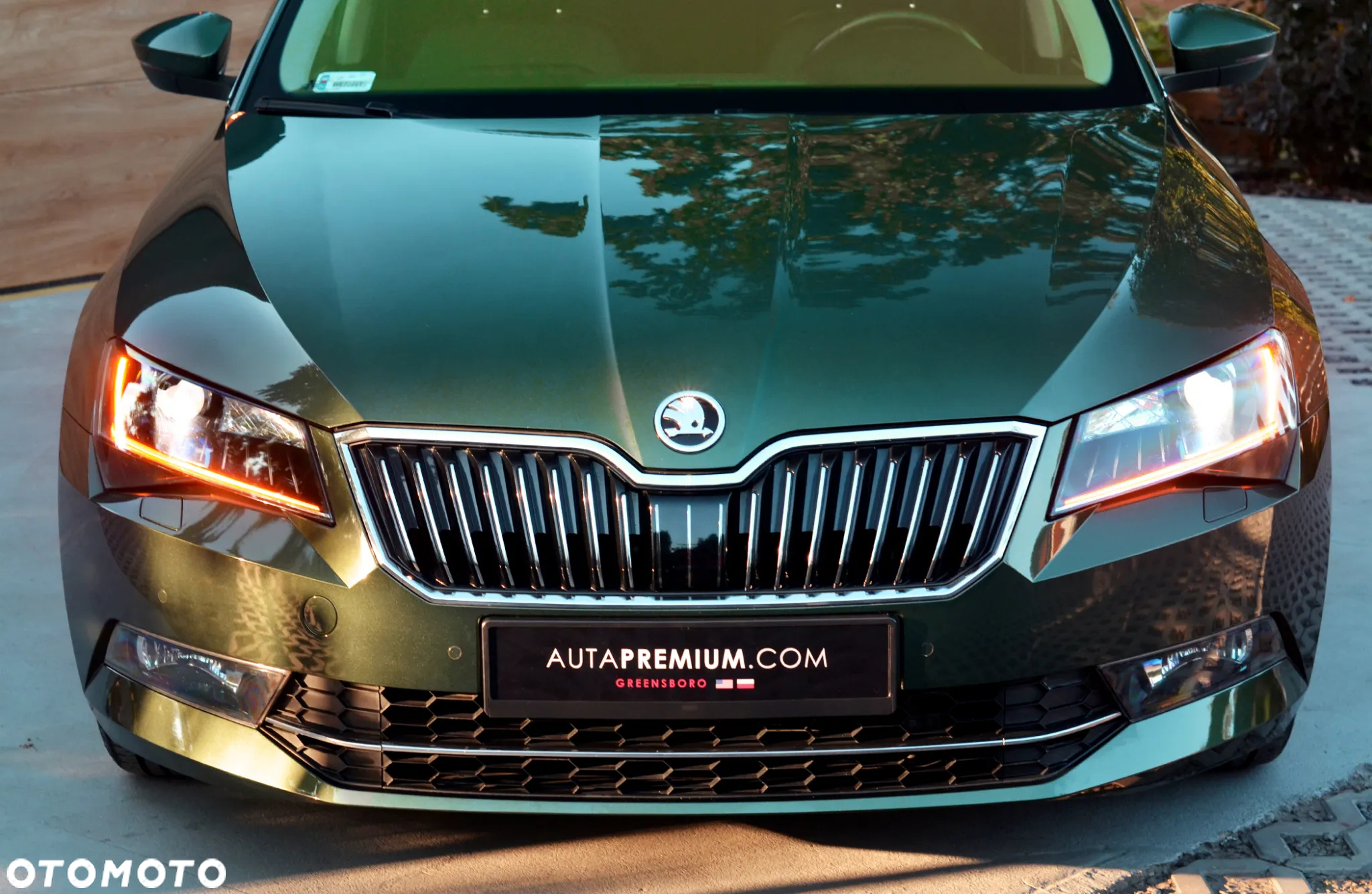 Skoda Superb 2.0 TDI SCR Style DSG - 8