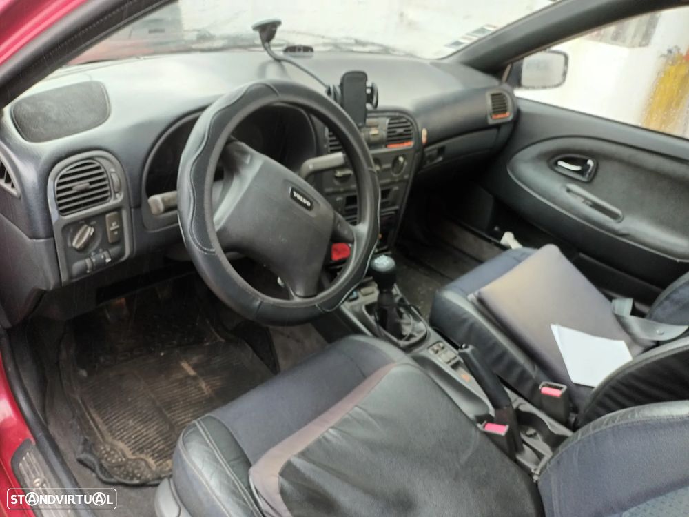 Volvo S40 1.8 - 4