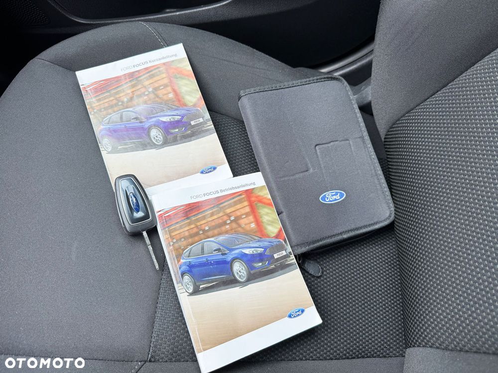 Ford Focus - 40