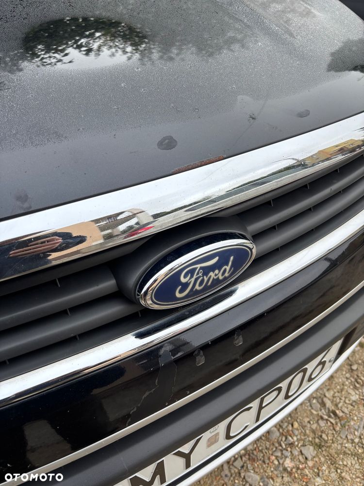 Ford Kuga - 9