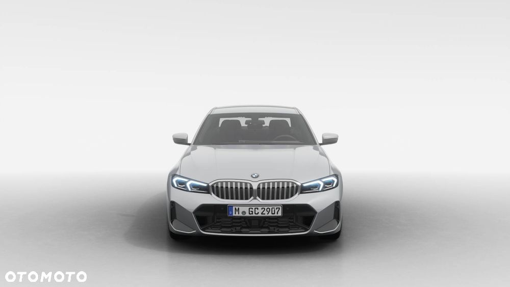 BMW Seria 3 318i M Sport - 4