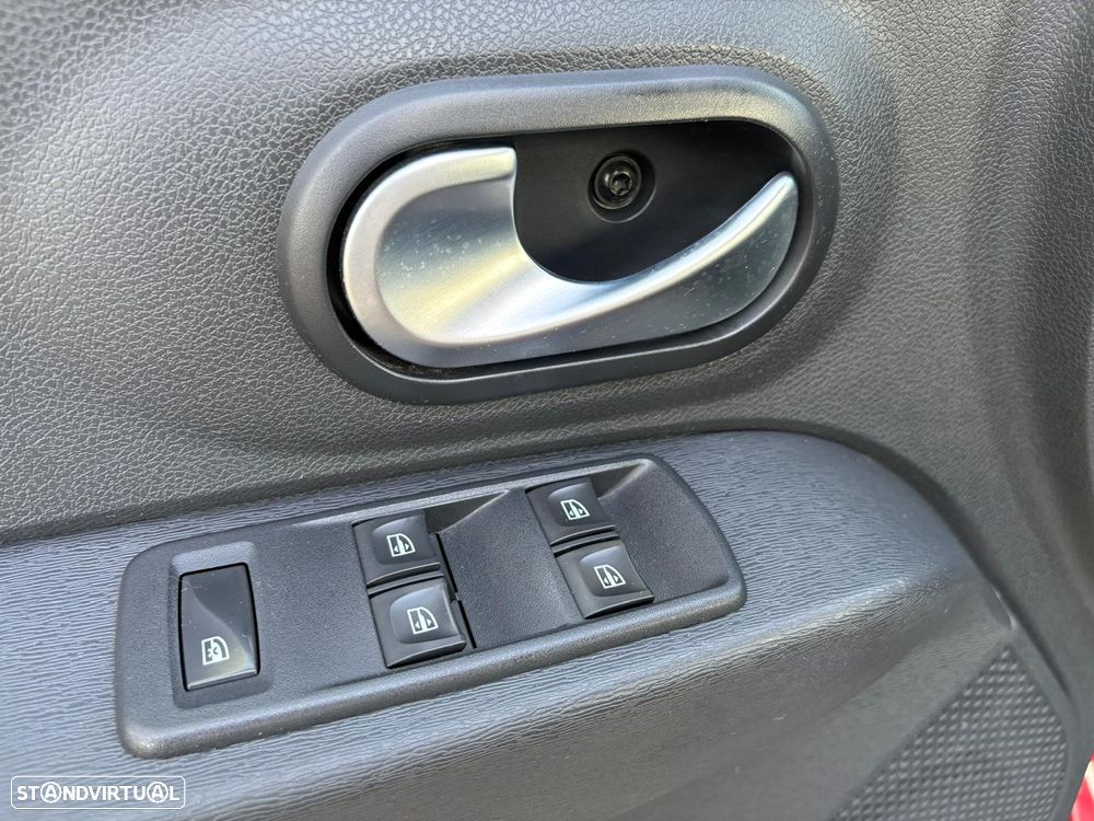 Dacia Lodgy Blue dCi 115 (7L) Stepway - 31