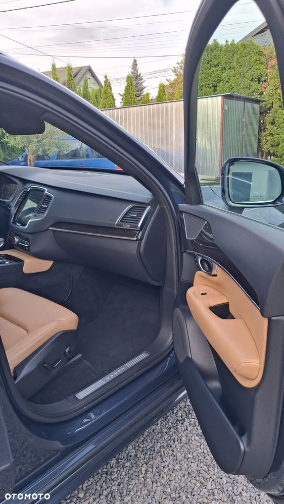Volvo XC 90 T6 AWD Momentum - 36