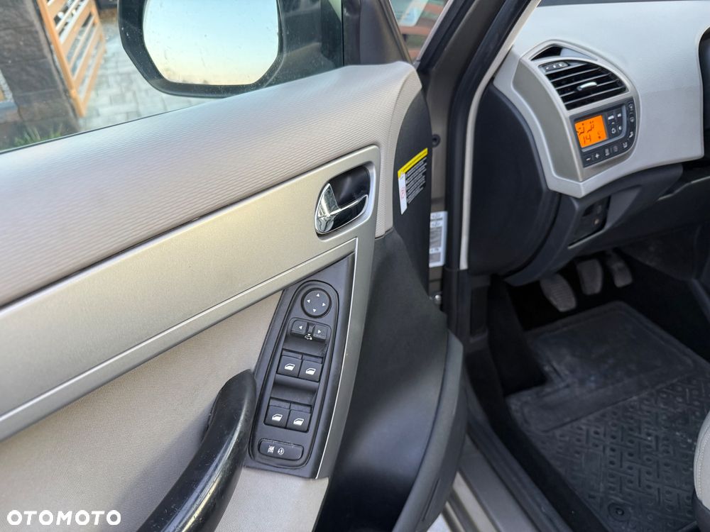 Citroën C4 Picasso 1.6 HDi Equilibre Navi Pack - 10