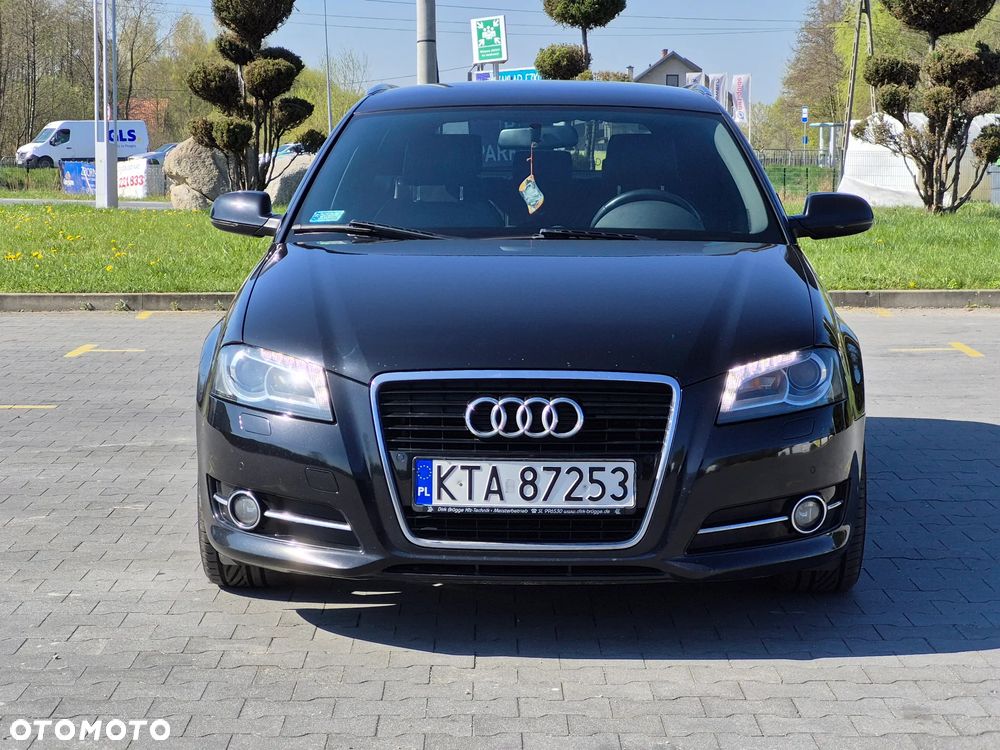 Audi A3 Sportback 2.0 TDI DPF S line Sportpaket - 32