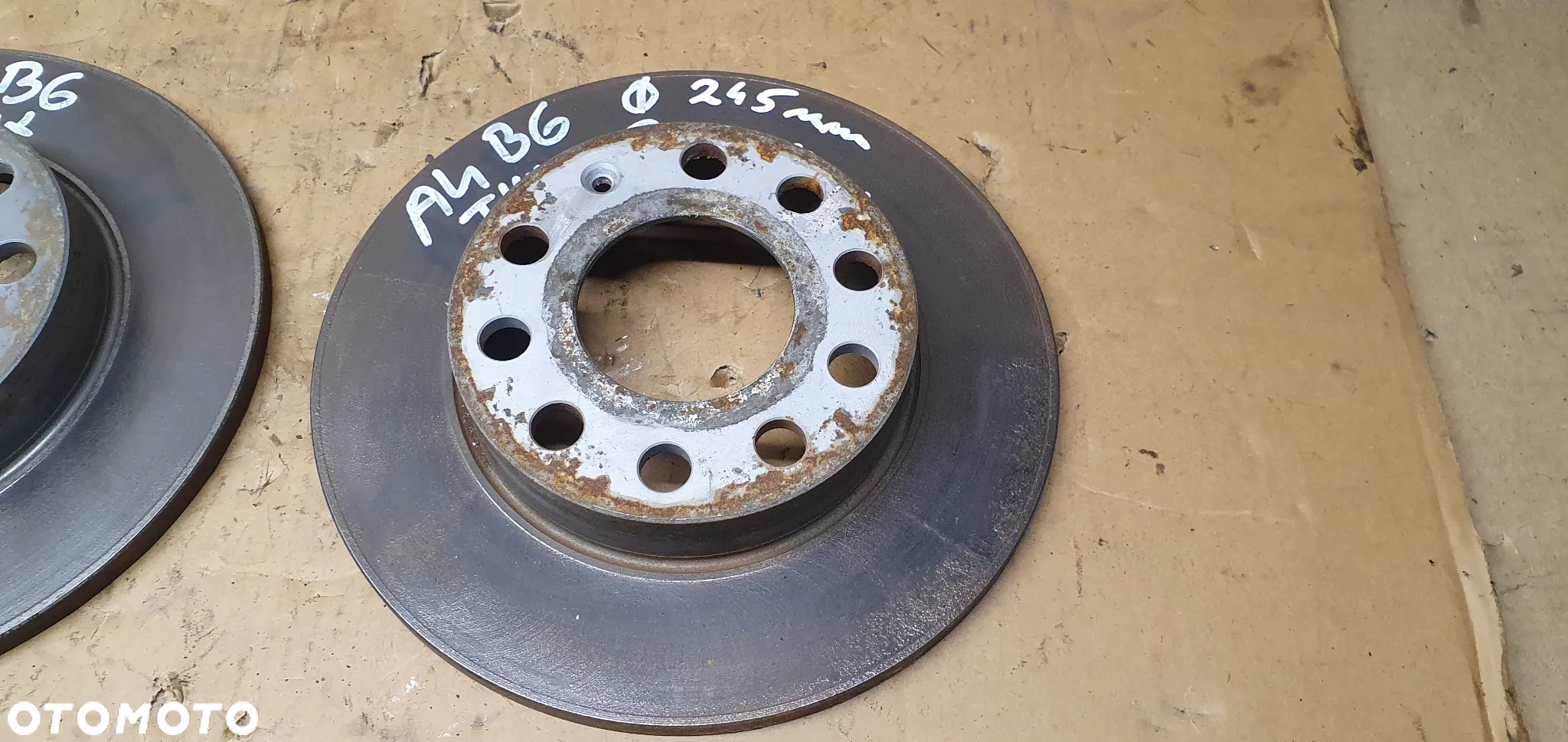 Tarcze hamulcowe tył tylne Audi A4 B6 245mm - 3