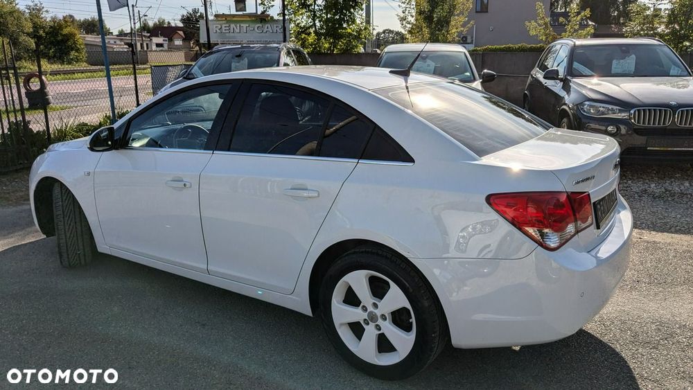 Chevrolet Cruze - 6