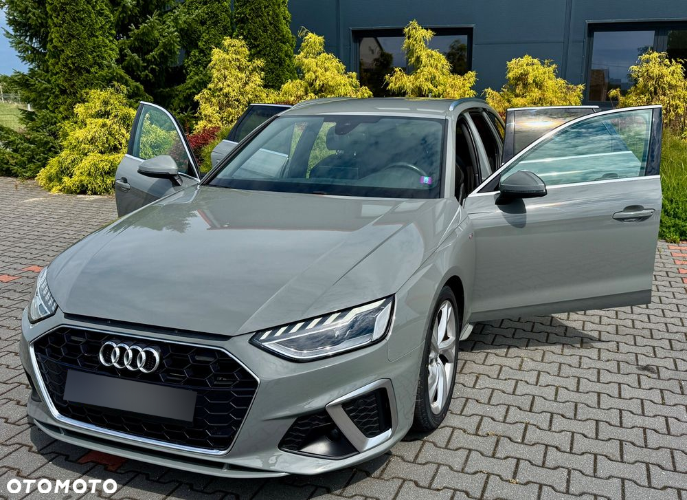 Audi A4 Avant 40 TFSI S tronic S line - 3
