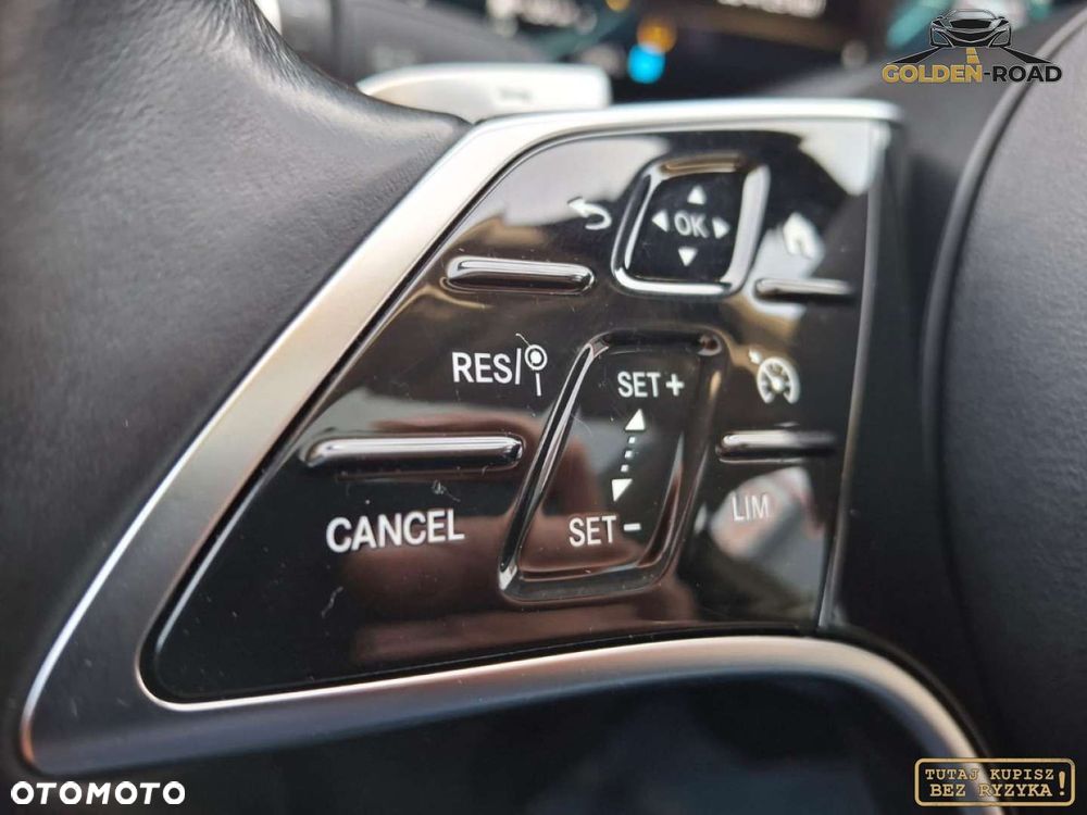 Mercedes-Benz Klasa E - 22