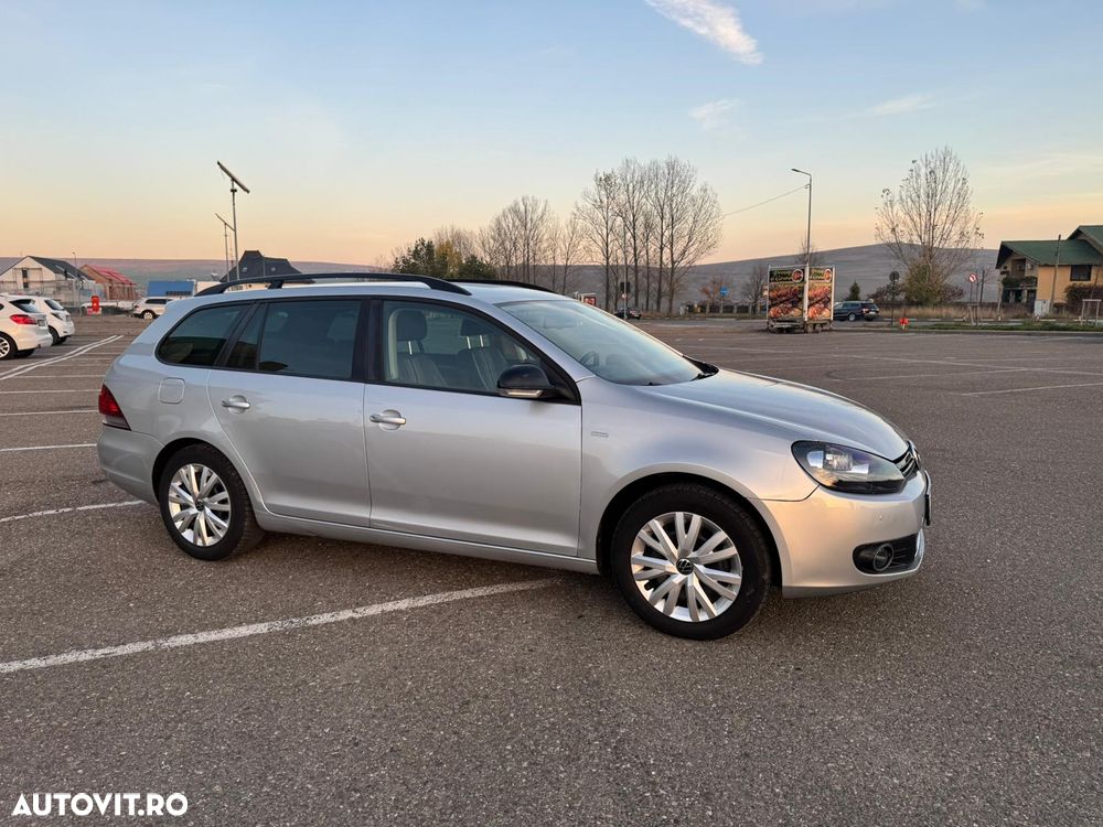 Volkswagen Golf 1.2 TSI MATCH - 1