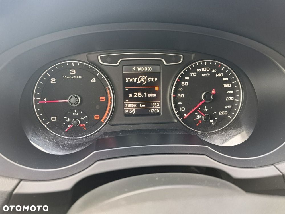 Audi Q3 - 18