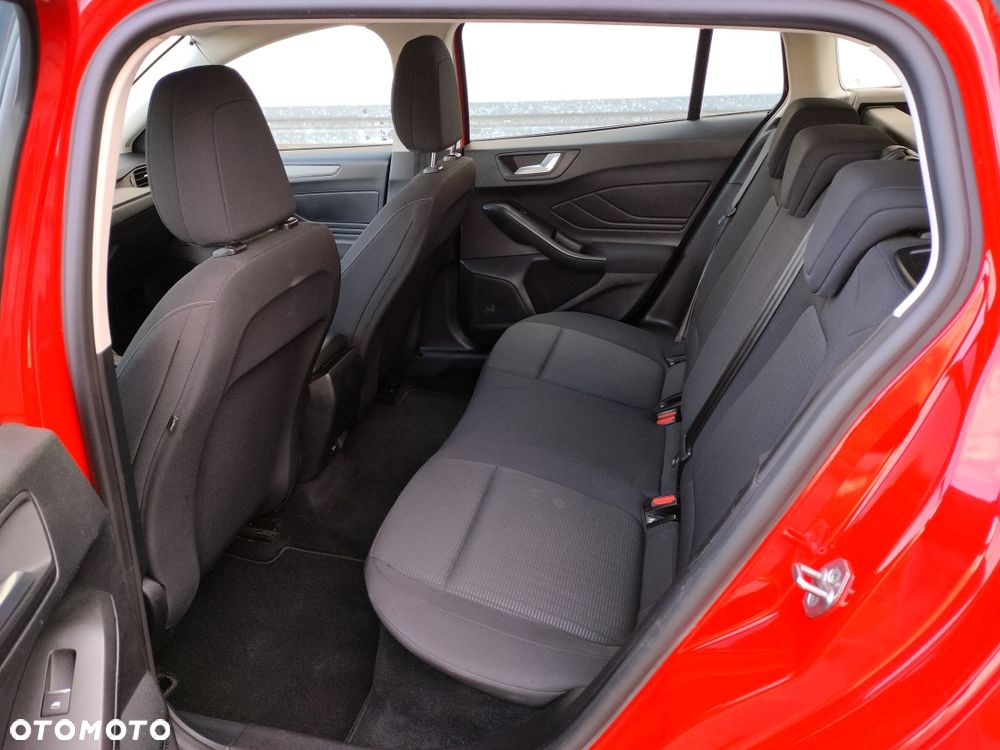 Ford Focus - 7